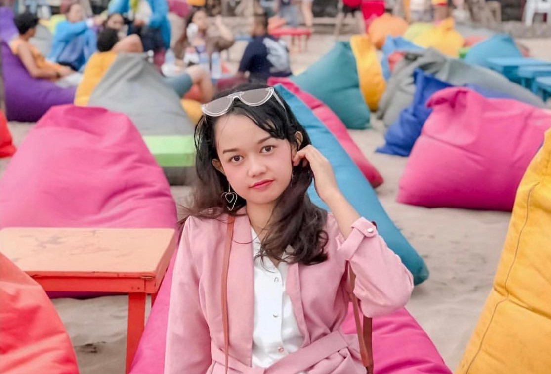 Hobi Bermedsos, Nadya Pinem Sukses Jadi Influencer, Keliling Dunia dan Menghasilkan Rupiah